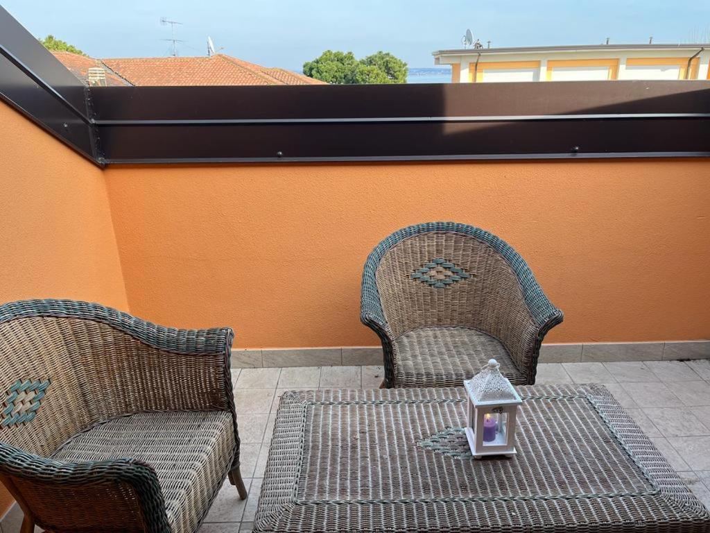 Perla Top Floor Apartment Sirmione Exterior foto